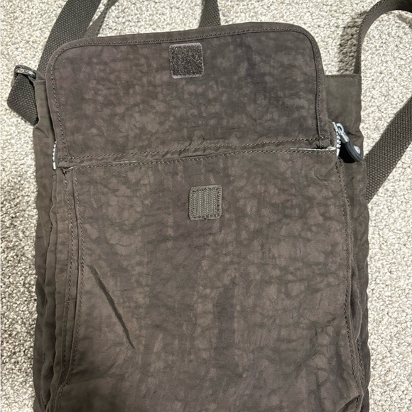 Kipling Annabelle Brown Crossbody Double Zip Bag - Picture 3 of 10